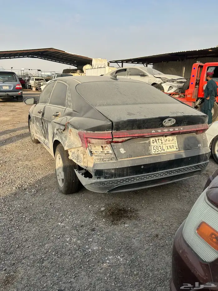 سيارات مصدومه للبيع بوضعها جاهزه للنقل 12