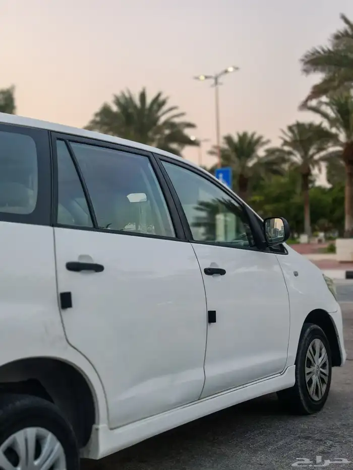 تايوتا اينوفا 2014 50