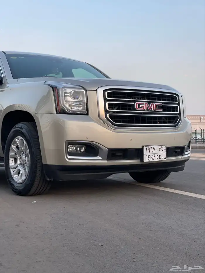 للبيع يوكن Xl موديل 2015 دبل 5
