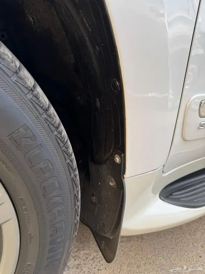 جيب لكزس LX570 2012 نظيف 13