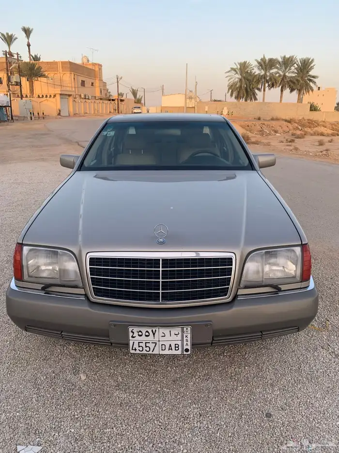 مرسيدس شبح جفالي لارج مخزن ممشى 115 الف بنزين 0