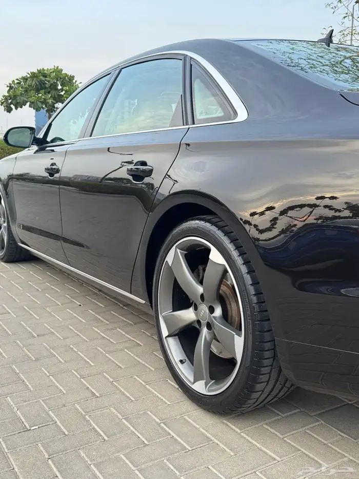 اودي A8 L 2012 نظيف بودي بلد 7