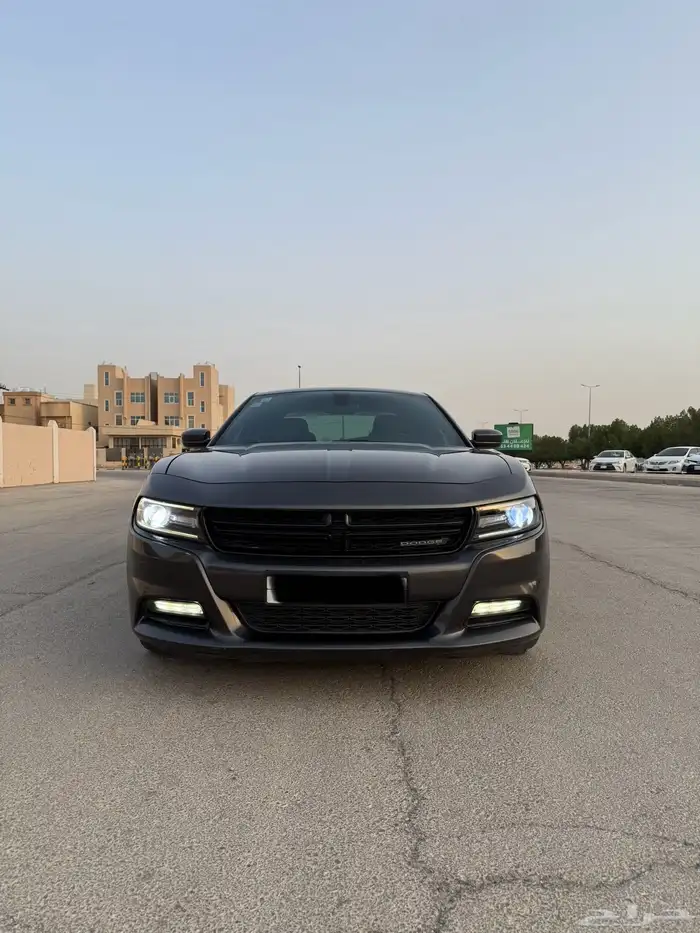 دودج تشارجر 2020 فئة SXT نظيفة جدا  . 4