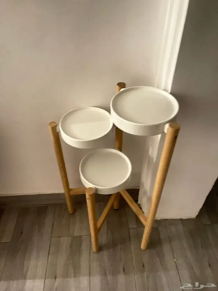 اثاث مستعمل   طاولة مدخل   رفوف   ركنية 1