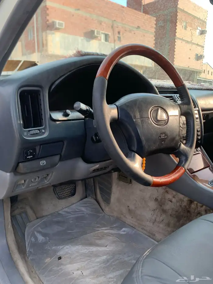 لكزس LS 400 فل كامل أمريكي 17