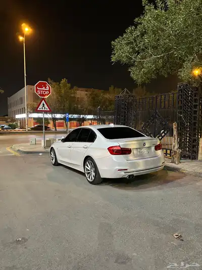 بي ام 320i index