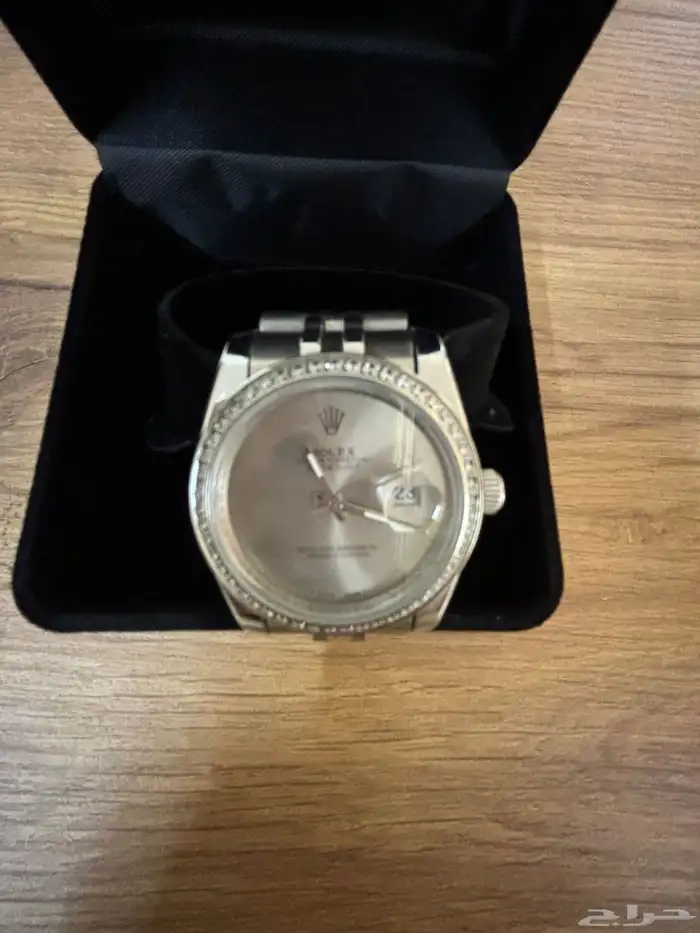 ساعة رولكس مستعملة استعمال نظيف وقليل 3