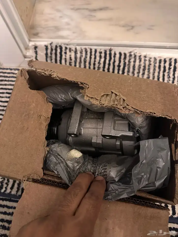 كمبرسر مكيف اكسبدشن 2012 اصلي 1