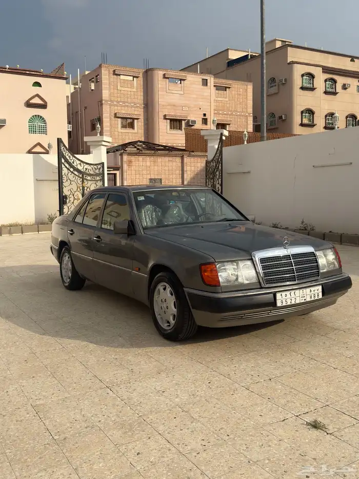 مرسيدس 300 E فرخ شبح (مخزن ) ممشى 31 الف 1992 3