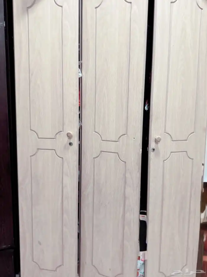 سرير فرد و نص و دولابين 2