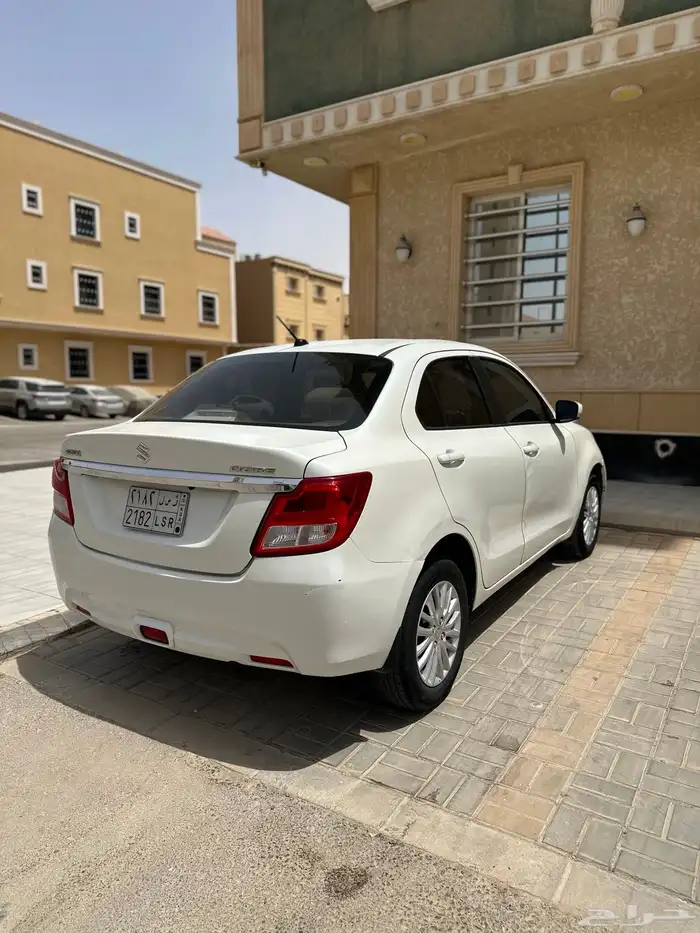 سوزوكي ديزاير 2021 suzuki dezire 1