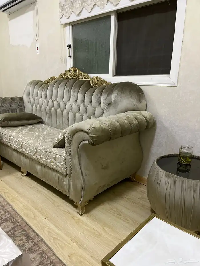 للبيع لاعلى سوم اثاث جديده 0