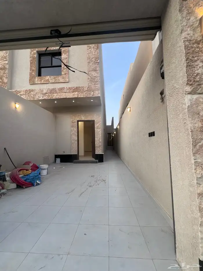 ادوار كل دور بصك للبيع حي الشفاء 1