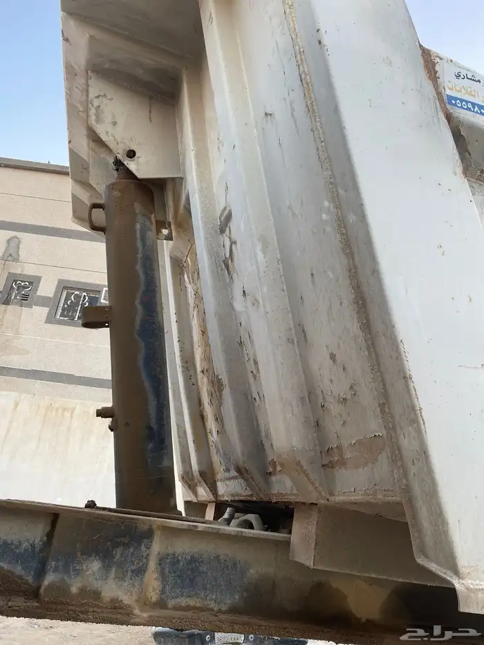 البيع صندوق قلاب مقاس 18 5