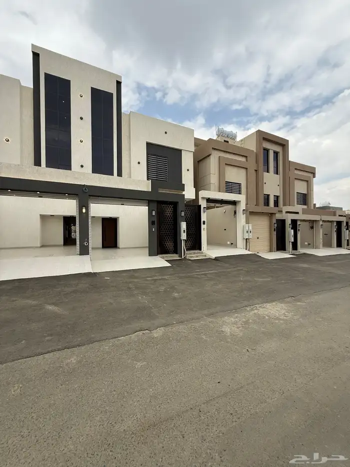 للبيع ارواف ارضيه وعلويه بالقرب من الاستاد الرياضى المحاله 6
