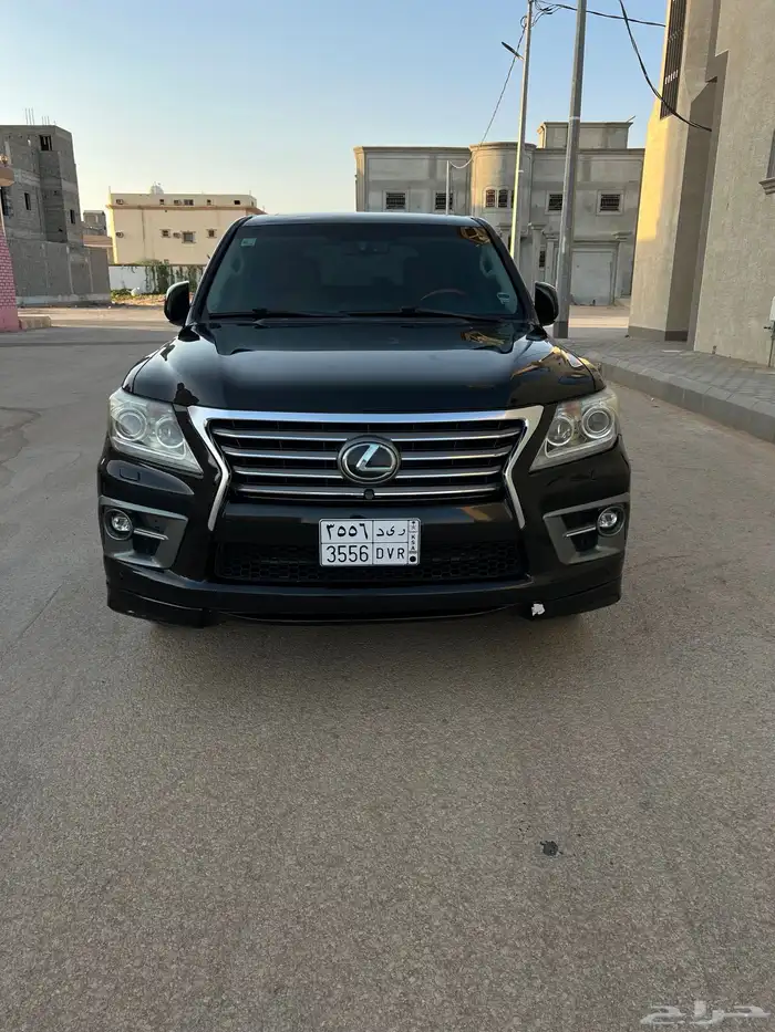 للبيع جيب لكزس شد وكالته سعودي DD 2013 0