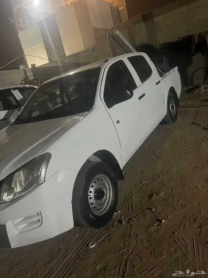 ايسوزو ديماكس 2015 1