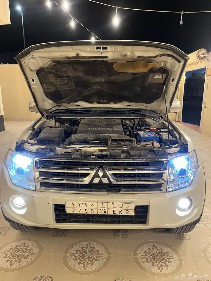 جيب باجيرو مكينه كبير 3800 بحالة جيده جدا 11