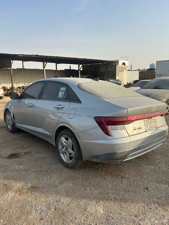 سيارات مصدومه للبيع بوضعها جاهزه للنقل 9