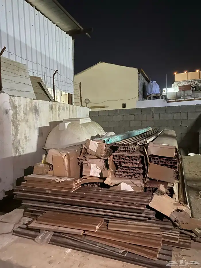 بيع تكسيات خشبية فائضة 4