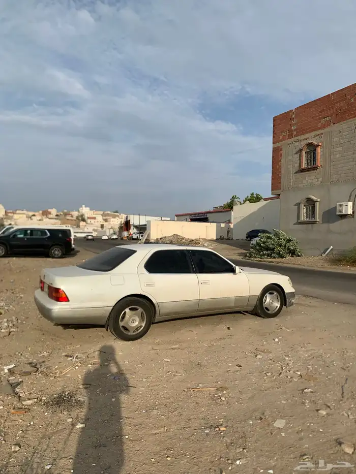 لكزس LS 400 فل كامل أمريكي 28