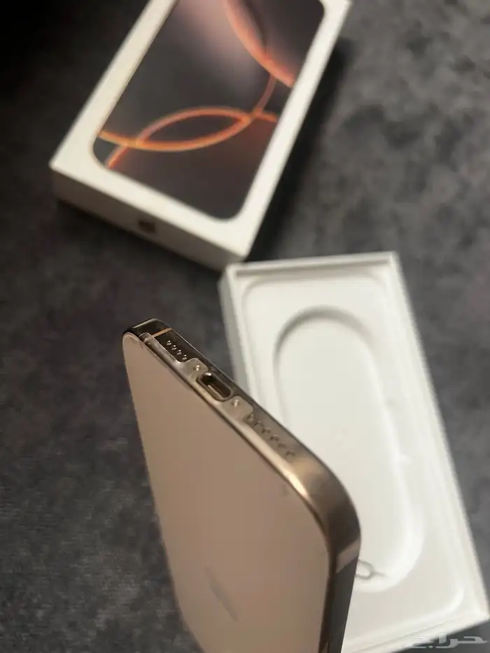 آيفون 1