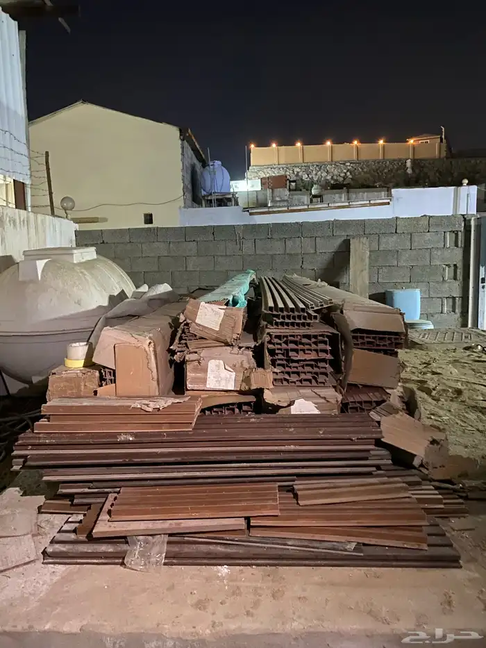 بيع تكسيات خشبية فائضة 0