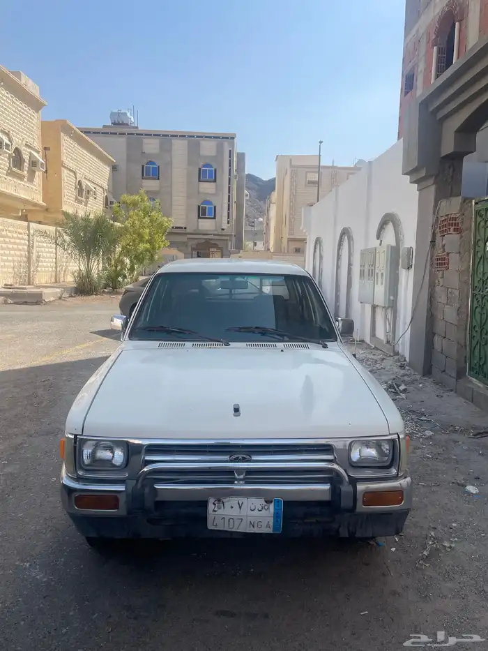 هايلكس للبيع مديل 90 1