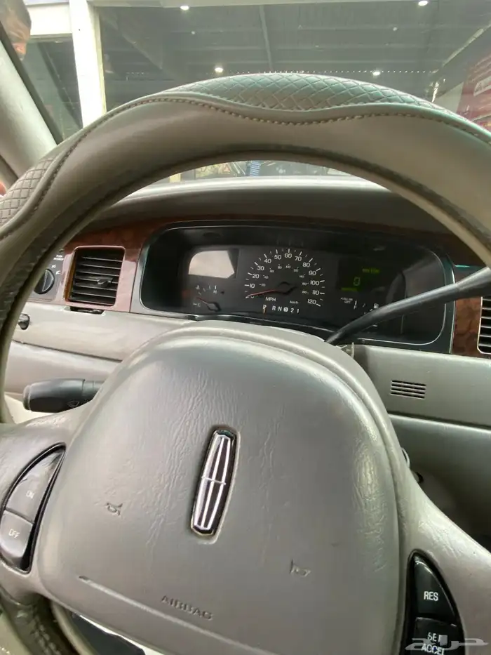 فورد لونكن 10