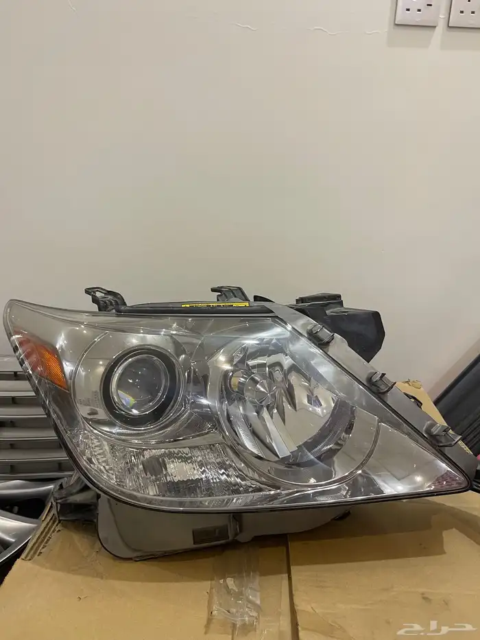 شمعات واصطمبات وكاله جيب لكزس LX570 موديل 2011 0