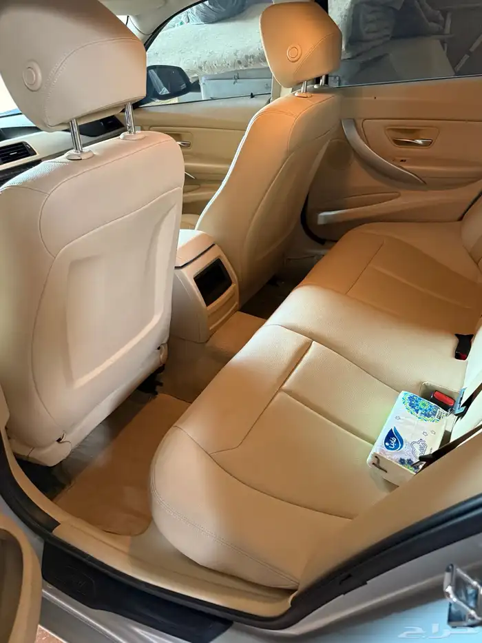 BMW 320i 2012 - بي ام دبليو 320اي 2012 0