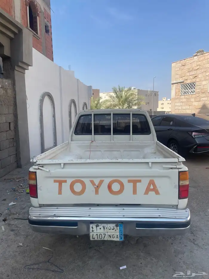 هايلكس للبيع مديل 90 4