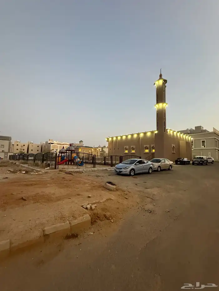 للبيع شقق علويه مصعد شغال سطح خاص براحه مسجد بسعر 525 الف 5