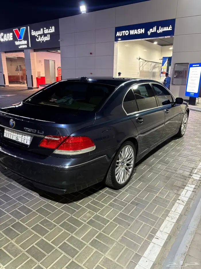 بي ام دبليو 730 4
