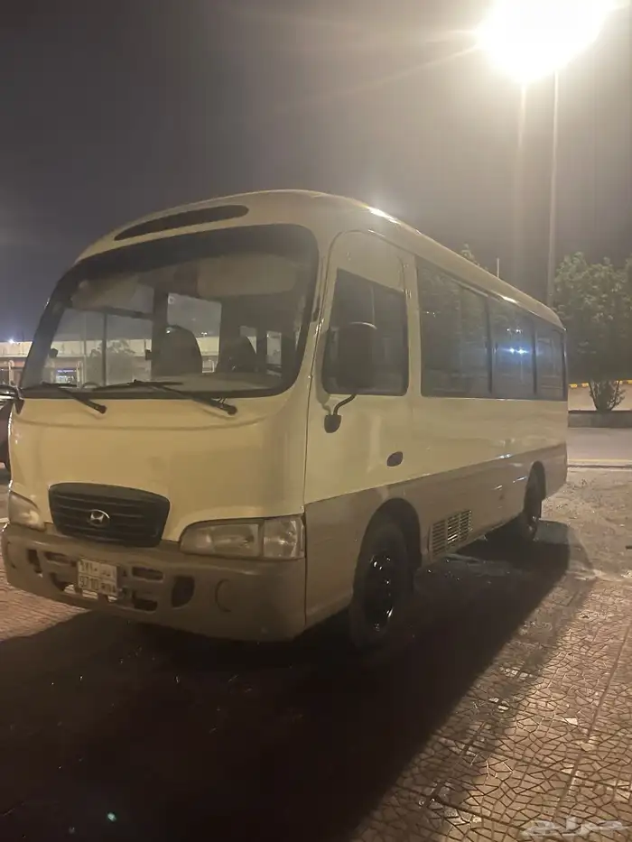 باص هيونداي للبيع 1