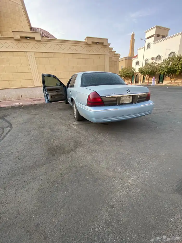 فورد ماركيز 2008 للبيع مكينة قير دفرنس ارباق شاصية كلها شرط 6