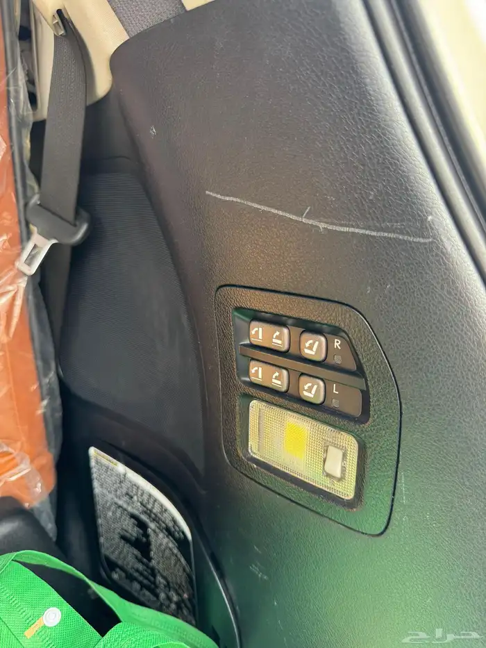 جيب لكزس LX570 2012 نظيف 40