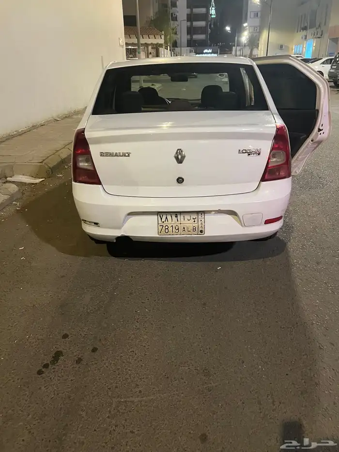 للبيع رينو لوغان 2012 1