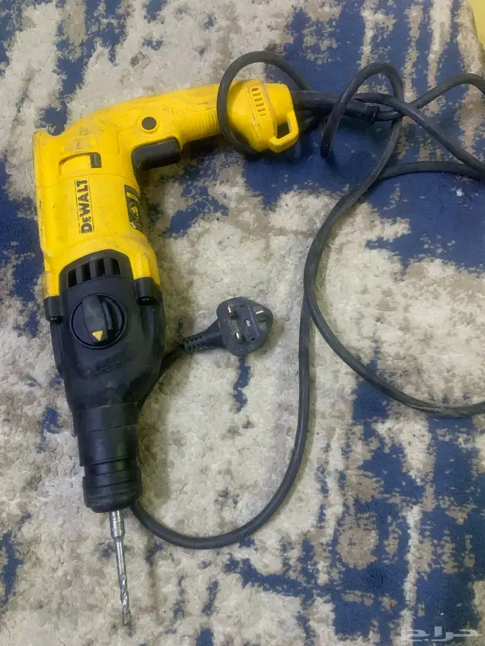 دريل DEWALT شغال على الشرط 0