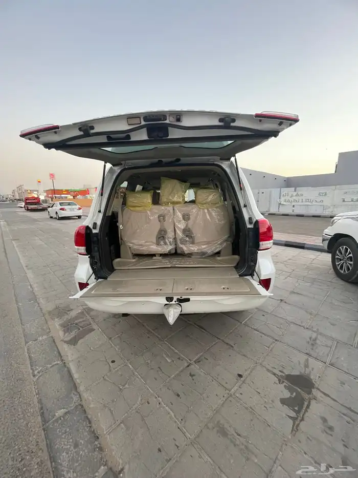 جي اكس ار لاندكروزر V8 3 فل كامل 6