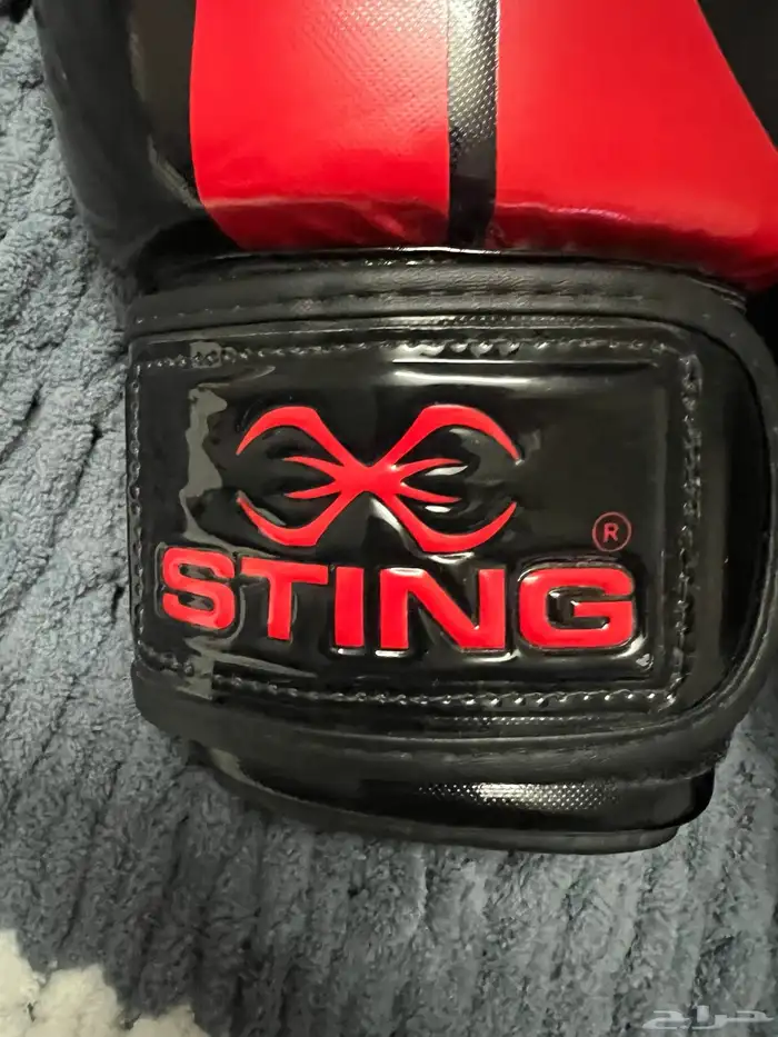 قفازات ملاكمة STING للبيع 1