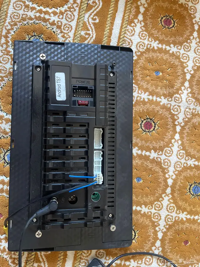 شاشه أندر ويد 1