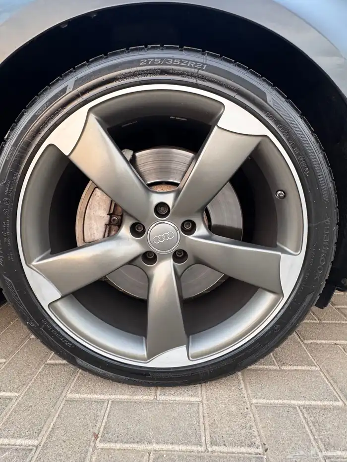 اودي A8 L 2012 نظيف بودي بلد 11