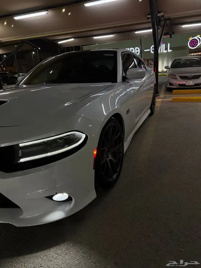 دودج تشارجر SRT 5