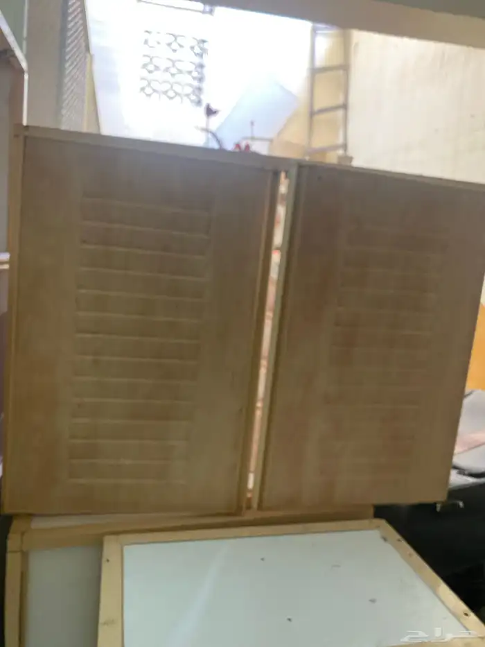 دولاب مطبخ كبير بحاله جيده 2