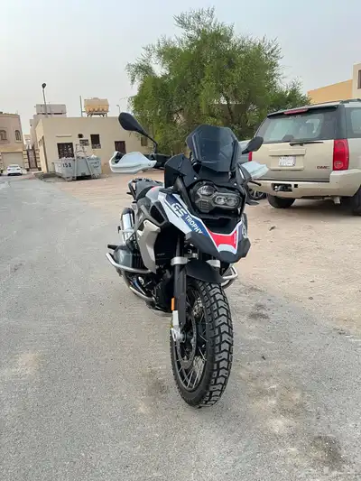 TROPHY Motorcycle 2023 BMW دباب index