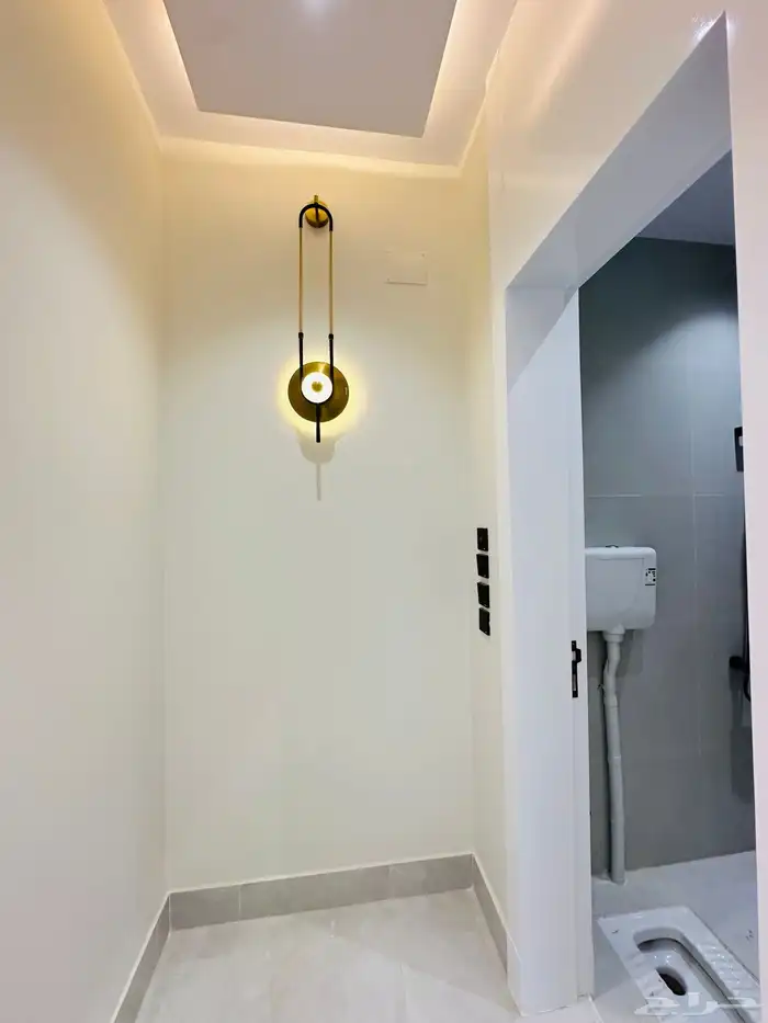 للبيع دور ارضي بمدخل سياره6غرف موقع متميز للغايه بالمحاله 7