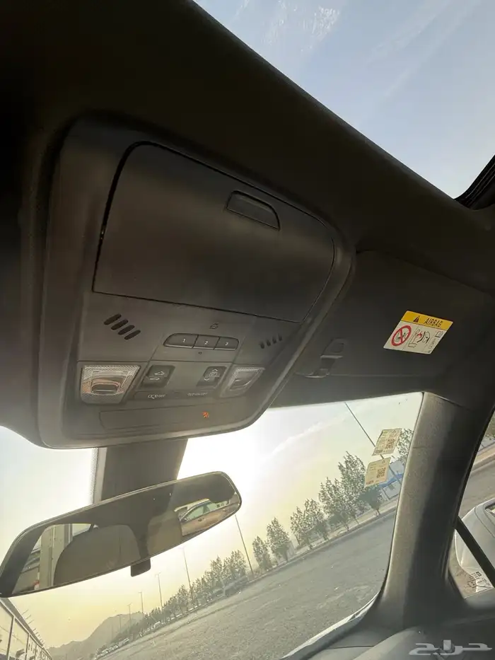 كاديلاك XT4 2019 1