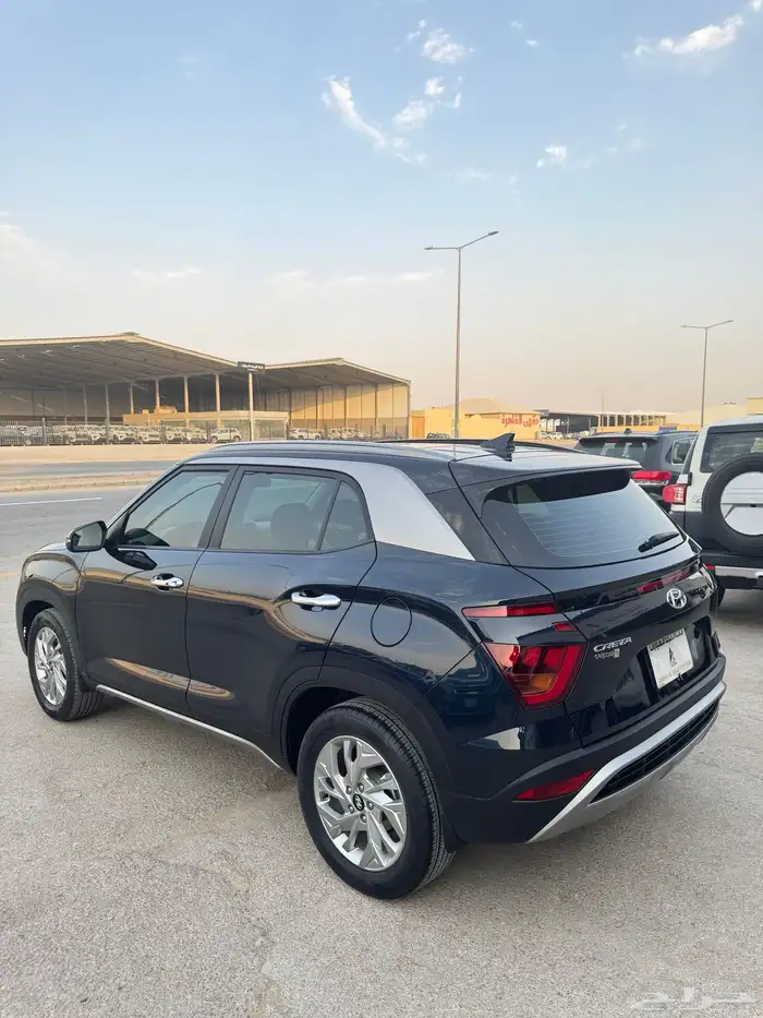 للبيع هونداي كريتا 2022 - نص فل بحالة الوكاله 4