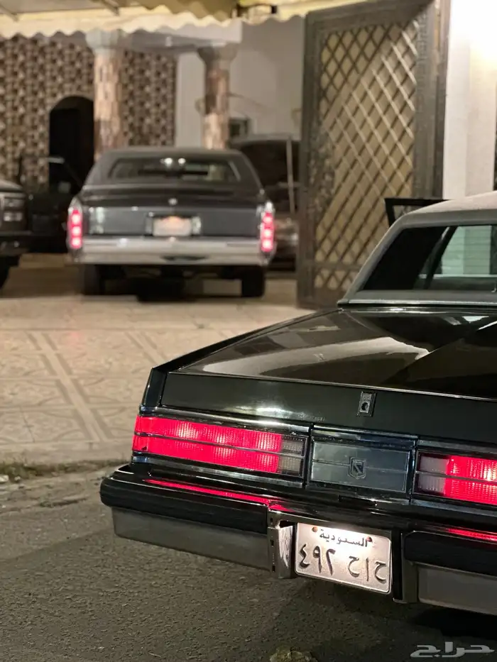 بيوك 1983 للبيع 13
